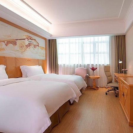 Vienna 3 Best Hotel Shenzhen Airong Road Exteriér fotografie